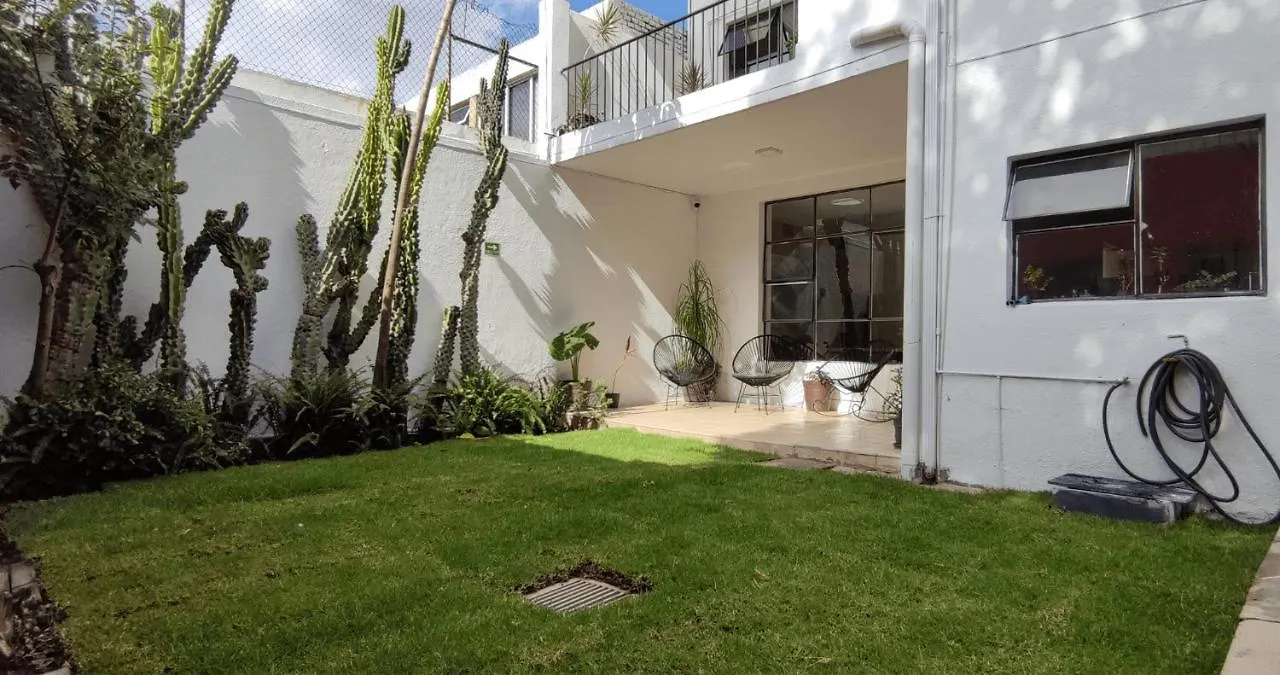 Tatil Evi Habitaciones Privadas Con Bano Propio En Una Zona Segura Y Centrica De Guadalajara. Meksika