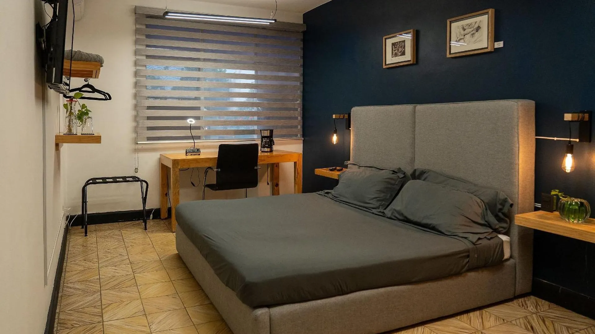 Habitaciones Privadas Con Bano Propio En Una Zona Segura Y Centrica De Guadalajara. 0*, Guadalajara