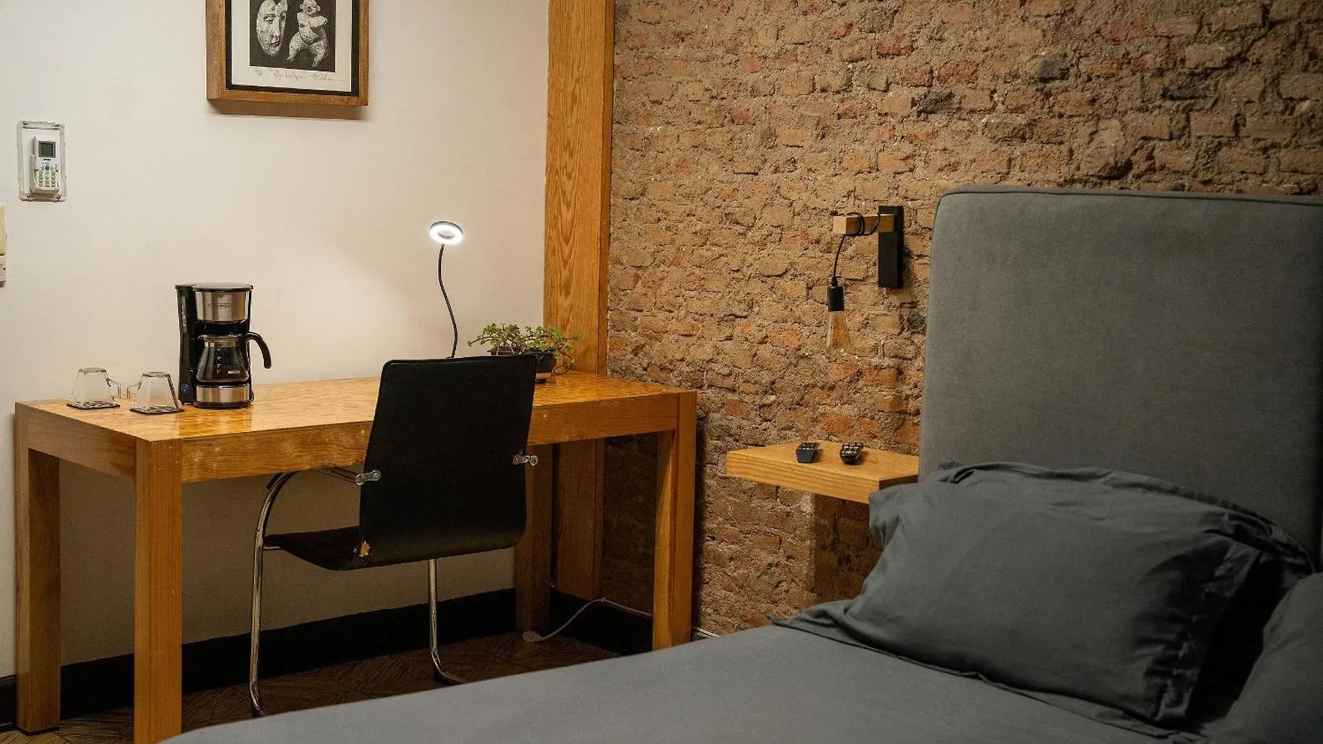 Habitaciones Privadas Con Bano Propio En Una Zona Segura Y Centrica De Guadalajara. Guadalajara
