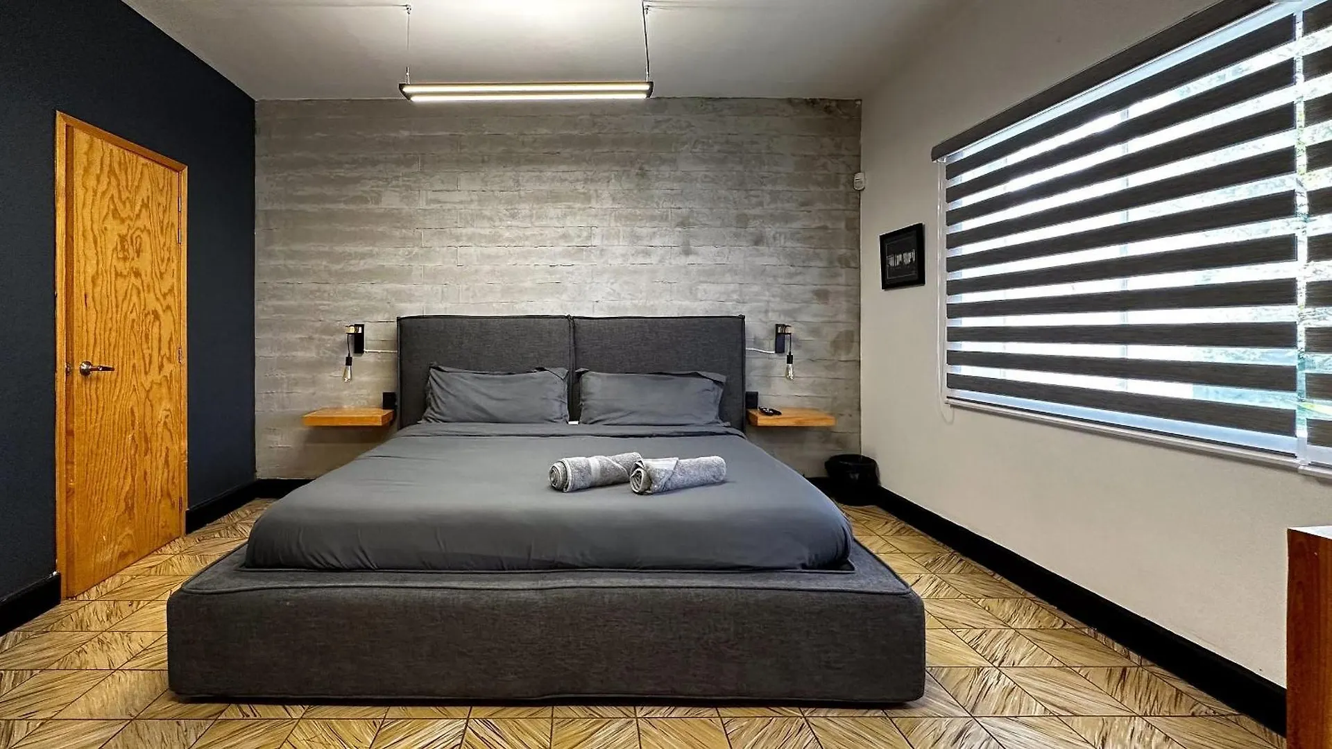 Tatil Evi Habitaciones Privadas Con Bano Propio En Una Zona Segura Y Centrica De Guadalajara. Meksika
